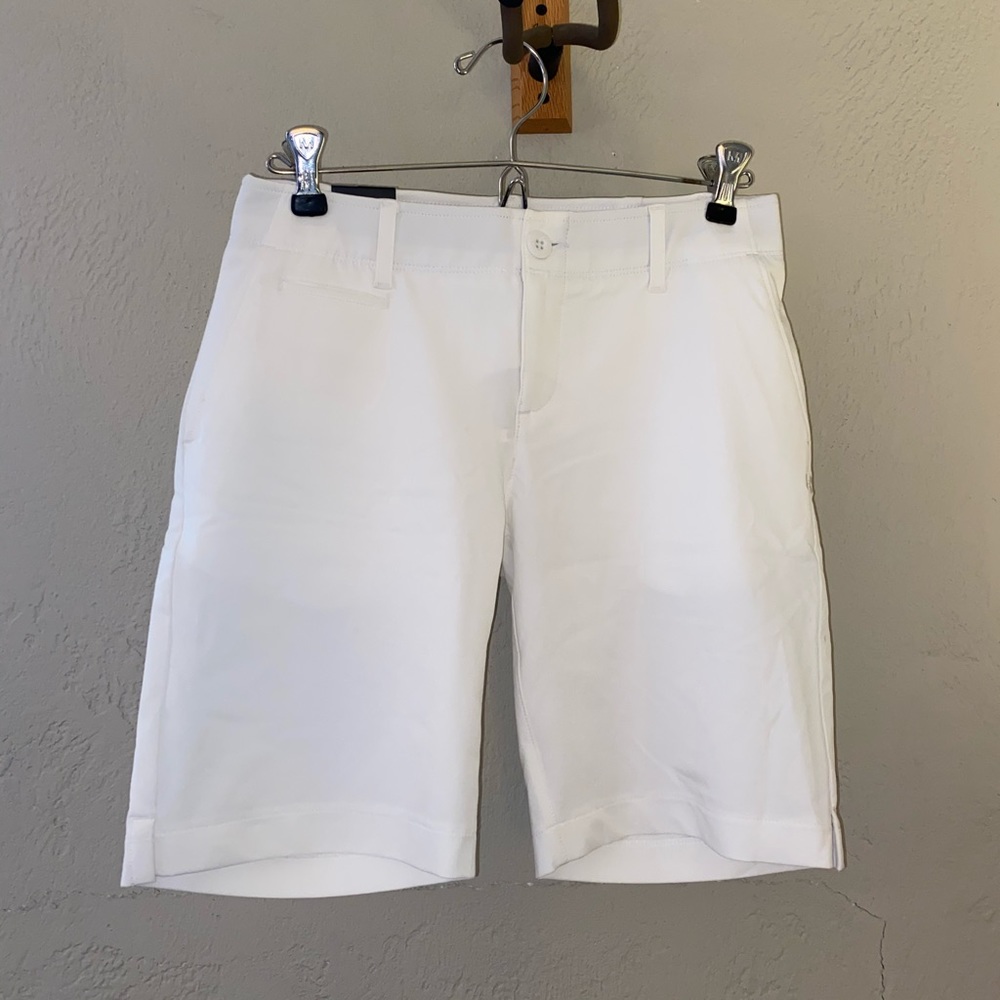 Under Armour golf shorts